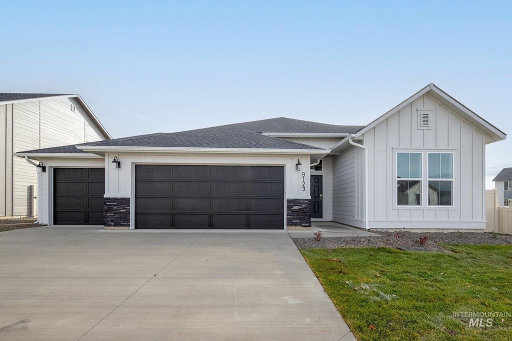 Photo of 9123 W Violet St, Nampa, ID 83687 (MLS # 98968156)