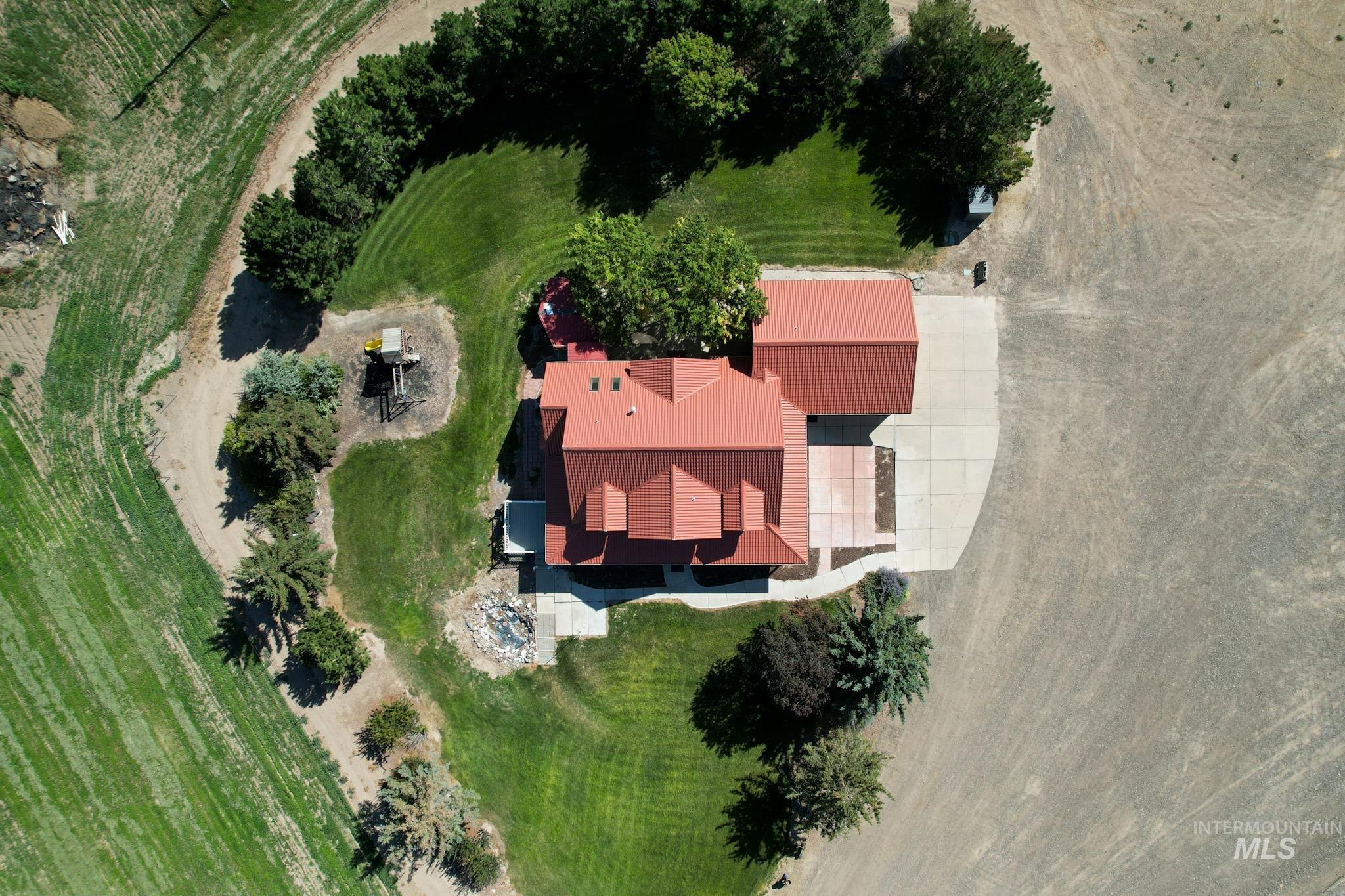 Aerial view of property and surrounding area