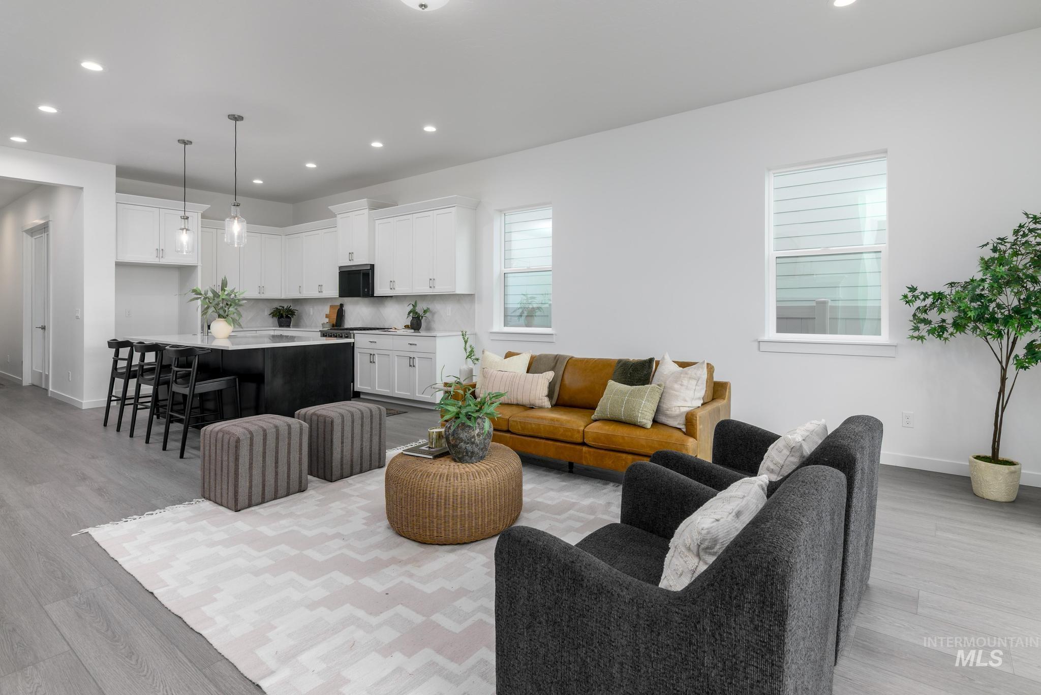 8733 W Stock Bridge St