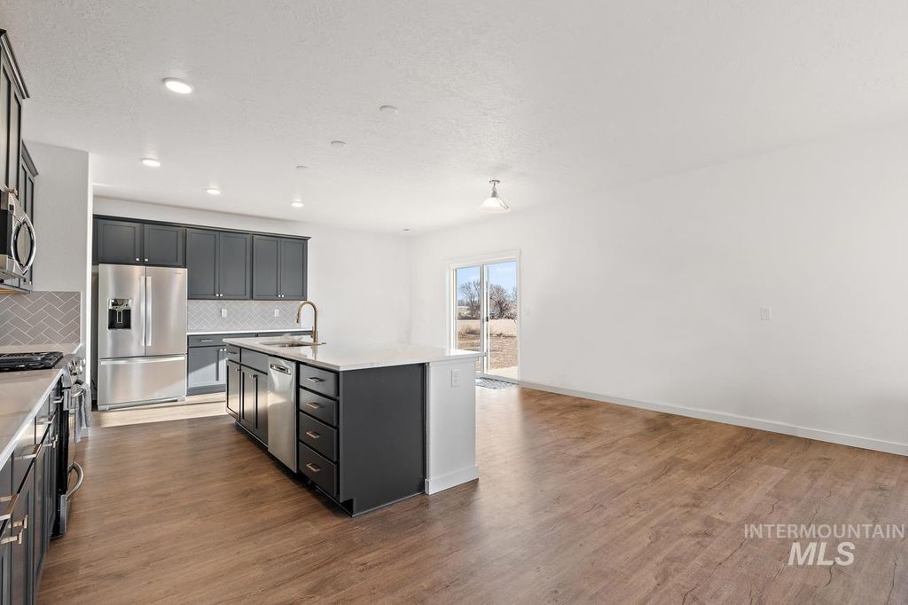 Photo of 10199 Bellevue Ridge St, Nampa, ID 83687 (MLS # 98974714)