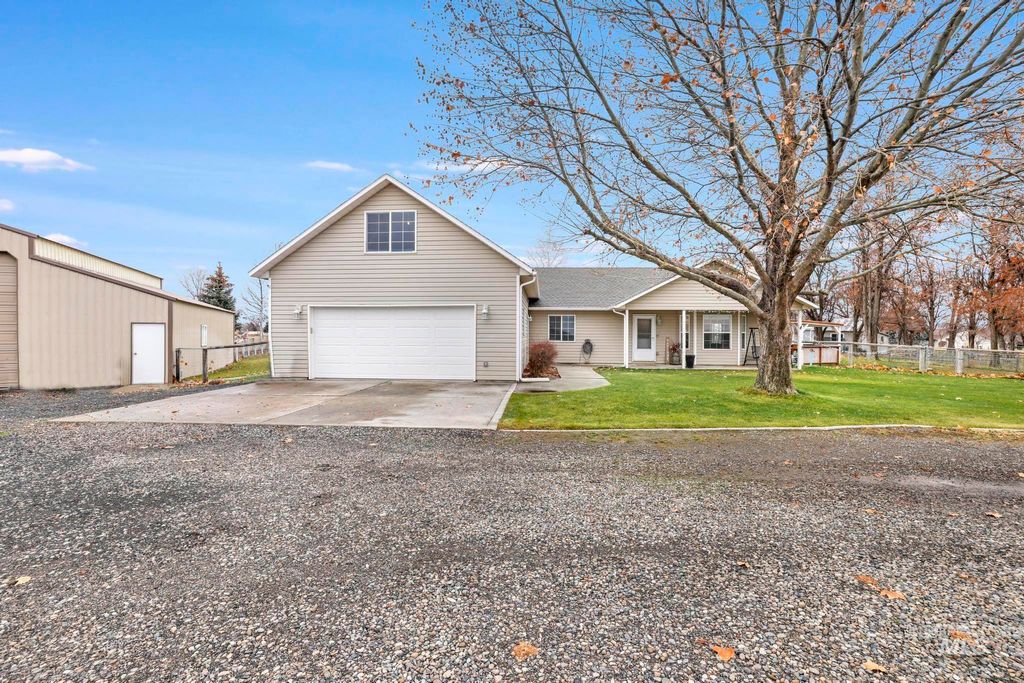 Photo of 470 Golf Course Road, Jerome, ID 83338 (MLS # 98970595)