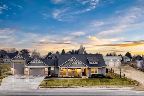 Photo of 14171 Leather Ridge Road, Caldwell, ID 83607 (MLS # 98974218)