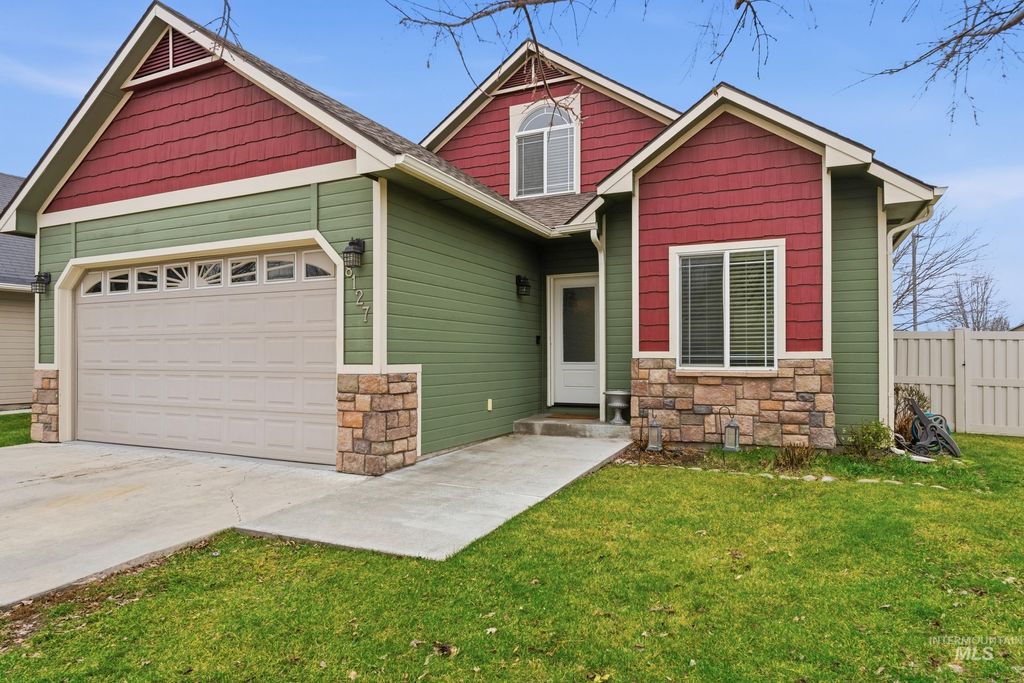 Photo of 8127 N Sundial Way, Boise, ID 83714 (MLS # 98970335)