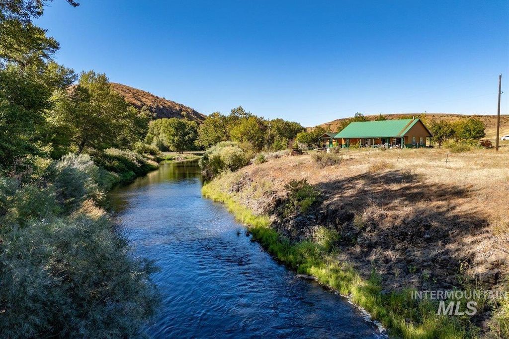 Photo of 2128 Jackson Creek Road, Council, ID 83612 (MLS # 98958495)