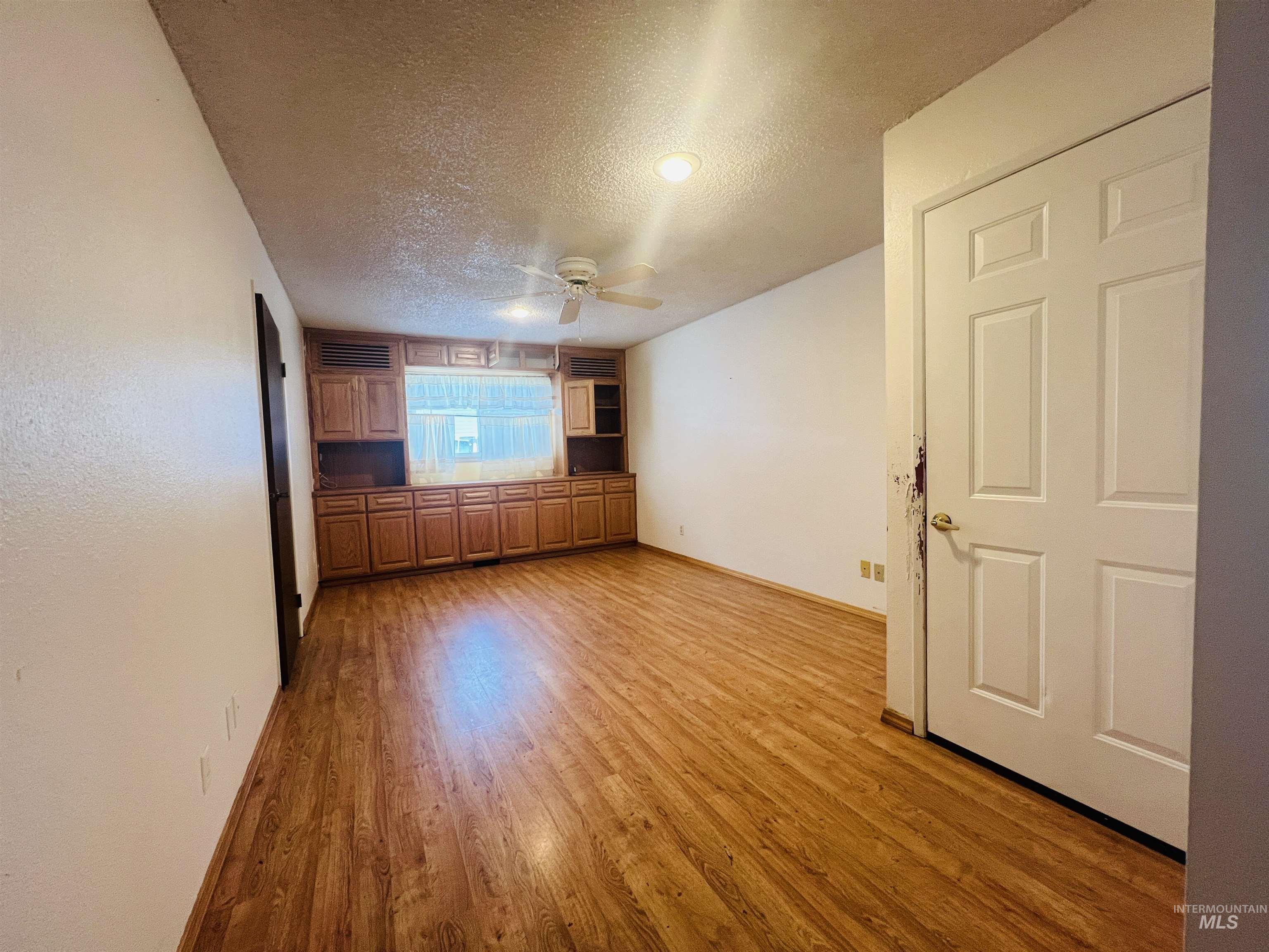 Ontario, Oregon 97914, United States, 3 Bedrooms Bedrooms, ,2 BathroomsBathrooms,Residential,Active,6782