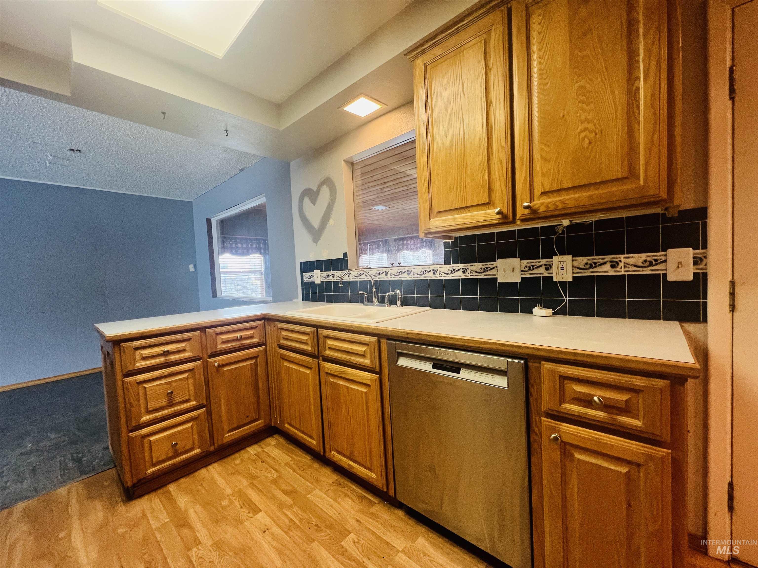 Ontario, Oregon 97914, United States, 3 Bedrooms Bedrooms, ,2 BathroomsBathrooms,Residential,Active,6782