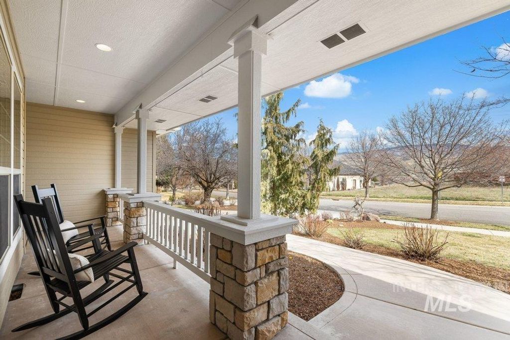 Photo of 12803 N Schicks Ridge Road, Boise, ID 83714 (MLS # 98984460)