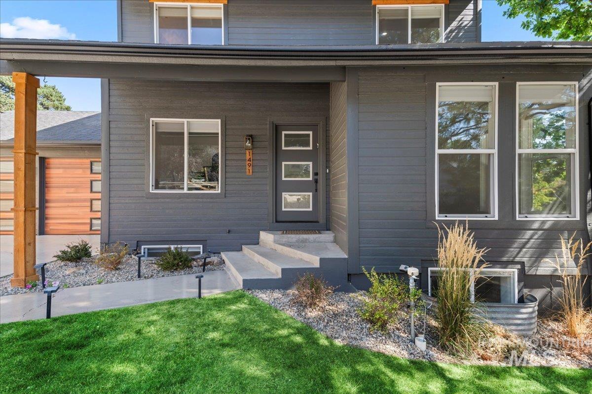 1491 E Shenandoah Dr