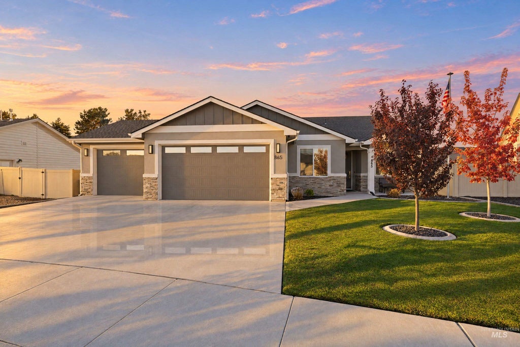 Photo of 865 Rambling Rose Avenue, Wilder, ID 83676 (MLS # 99004278)