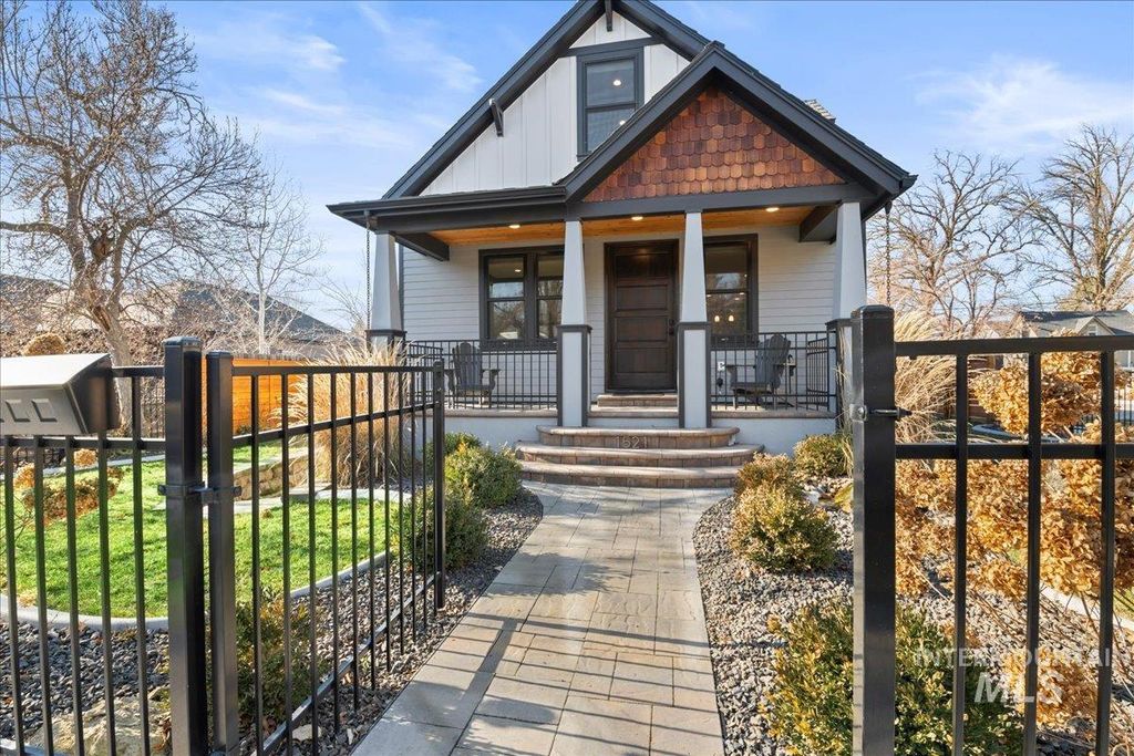 Photo of 1521 N 5th Street, Boise, ID 83702 (MLS # 98965899)