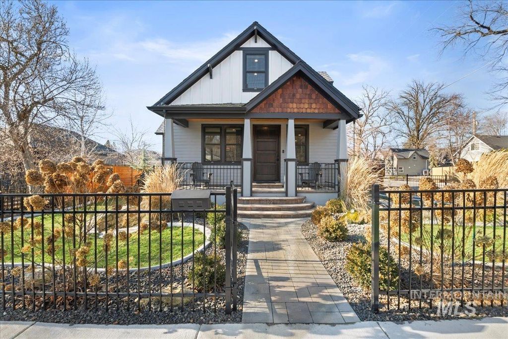 Photo of 1521 N 5th Street, Boise, ID 83702 (MLS # 98965899)