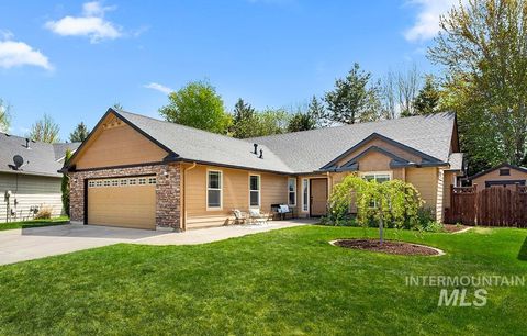 2381 E Satterfield St Meridian ID 83646