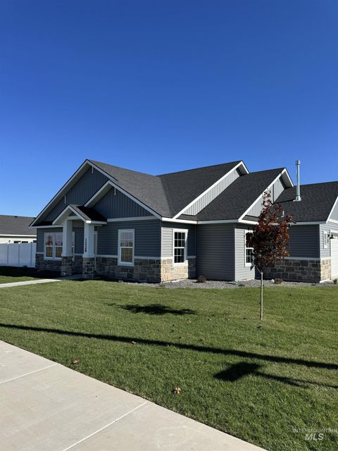 Photo of 1228 Creekside Way, Twin Falls, ID 83301 (MLS # 98966189)