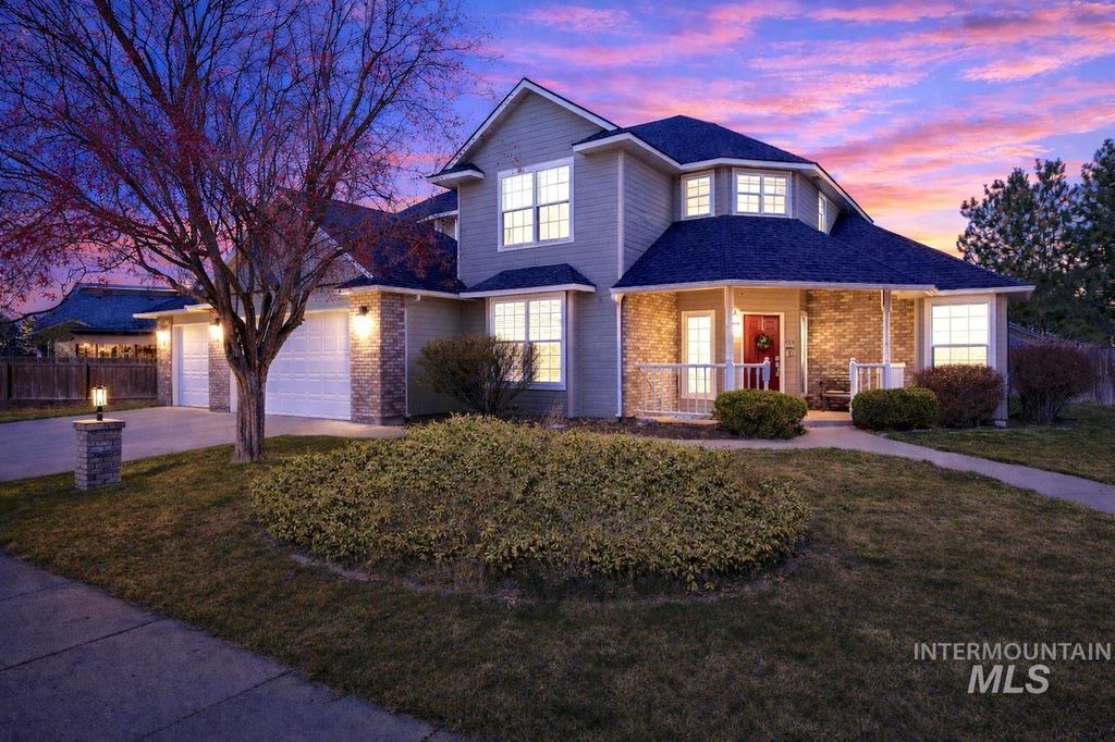 Photo of 4618 N Chapala Way, Boise, ID 83713 (MLS # 98978184)
