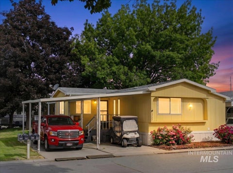 Photo of 5725 Confederate Ln, Boise, ID 83614 (MLS # 98991148)