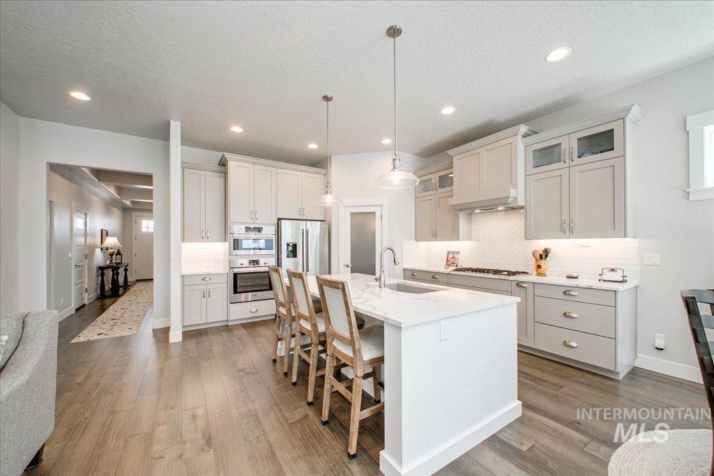 Photo of 2565 E Ringneck St, Meridian, ID 83646 (MLS # 98979611)