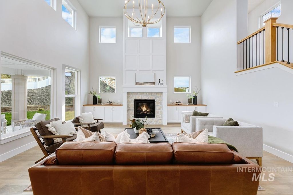 Photo of 13544 N Ruffed Grouse Way, Boise, ID 83714 (MLS # 98974931)