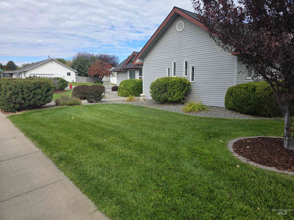 Photo of 2657 4th Ave. East AVE, Twin Falls, ID 83301 (MLS # 98999637)