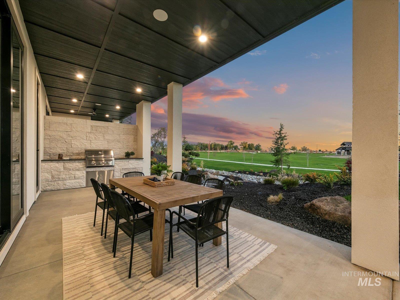 3470 N Harvest Moon Way