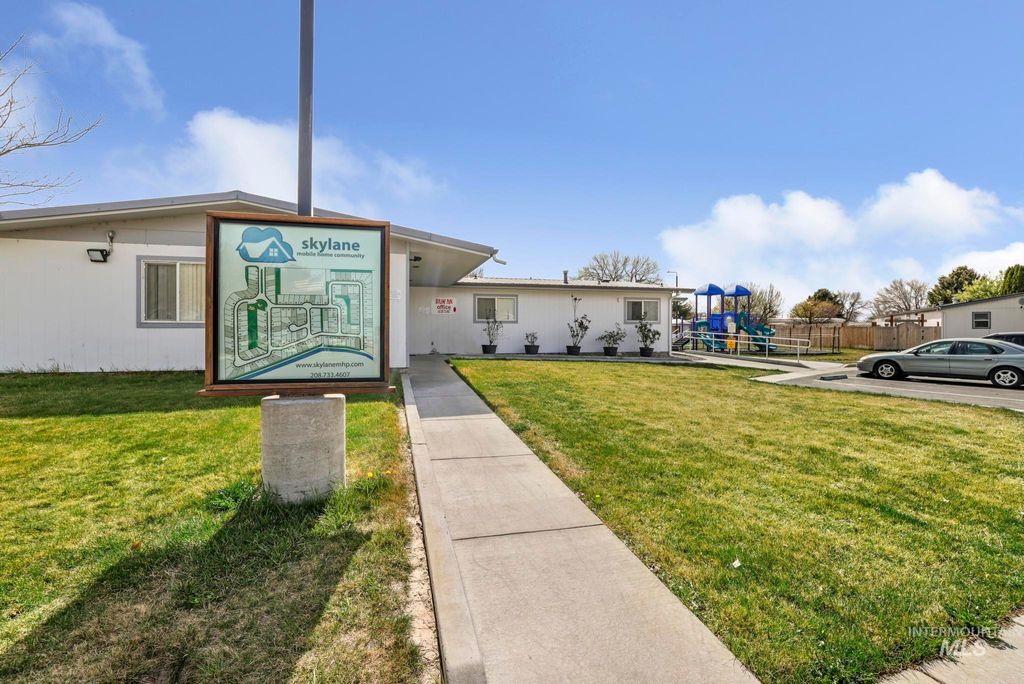 Photo of 198 South Hills Rd #45, Twin Falls, ID 83301 (MLS # 98980519)