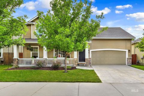 Photo of 5013 E Fescue Drive, Boise, ID 83716 (MLS # 98957239)
