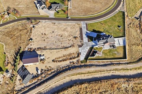 Photo of 12401 Equestrian Way, Nampa, ID 83686 (MLS # 98967898)