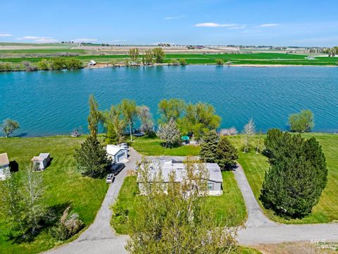 Photo of 392 W 90 N, Burley, ID 83318 (MLS # 98975153)