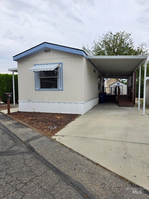 Photo of 65 S Young Lane, Eagle, ID 83616 (MLS # 99000425)