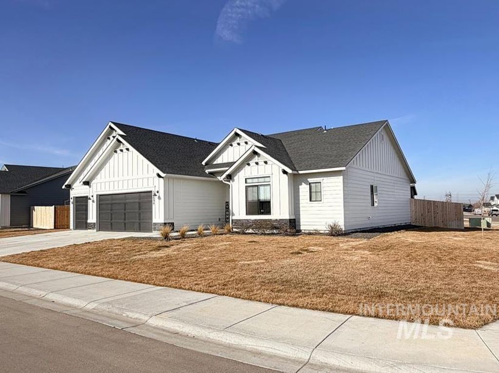 Photo of 13694 Oliver Street, Caldwell, ID 83607 (MLS # 98973698)