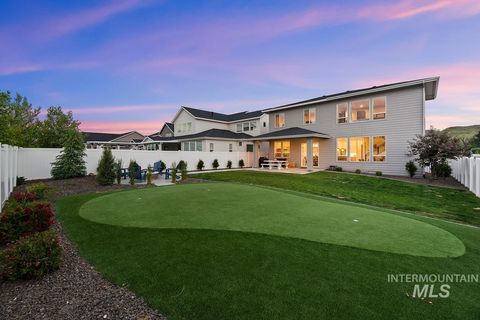 Photo of 8448 W Brooks Dr, Boise, ID 83714 (MLS # 98980045)