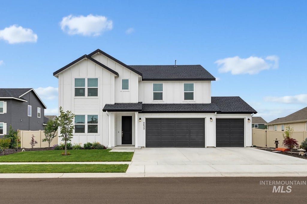 Photo of 5433 E Terrace Falls Ct, Nampa, ID 83686 (MLS # 98992319)
