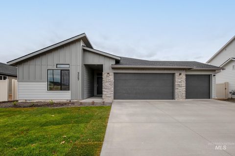 Photo of 9067 W Violet St, Nampa, ID 83687 (MLS # 98968155)