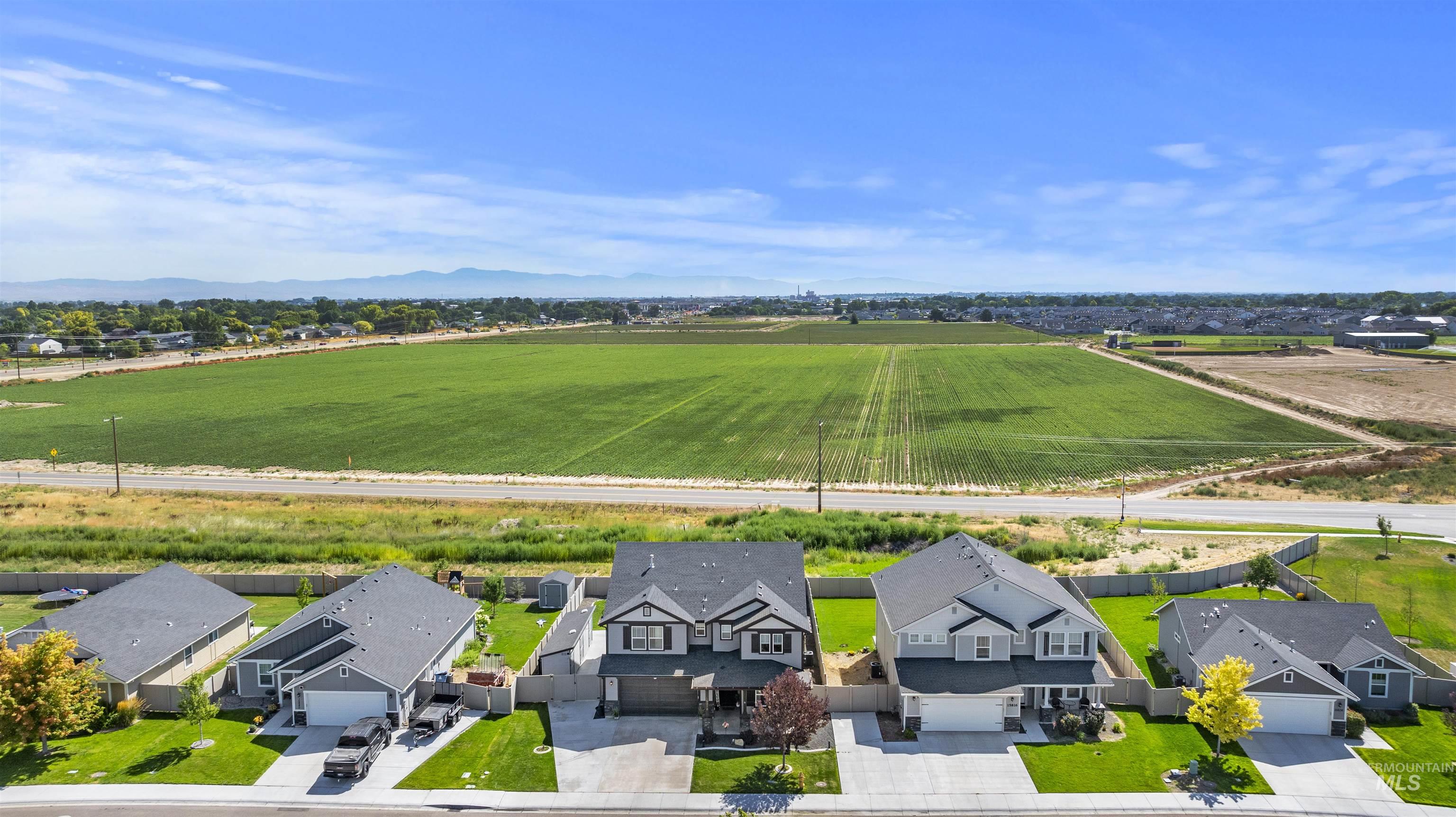 15828 N Freestone Way