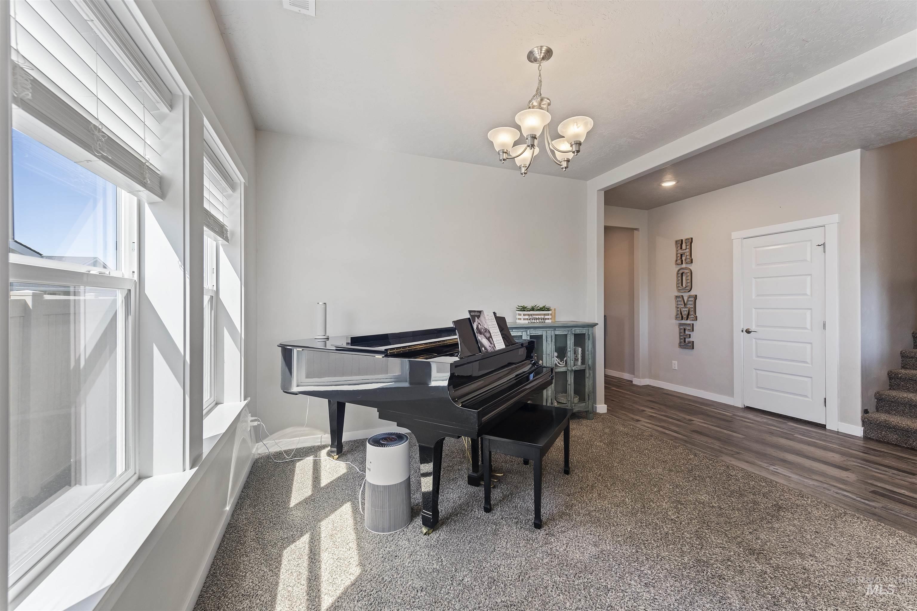 15828 N Freestone Way