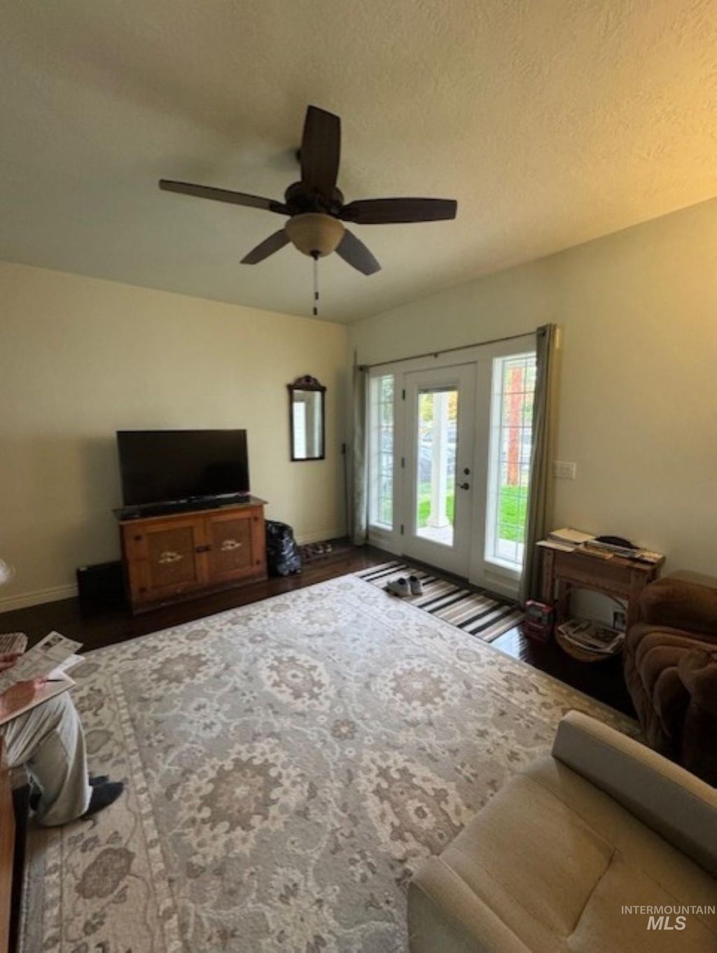 Photo of 817 State St, Weiser, ID 83672 (MLS # 98964634)