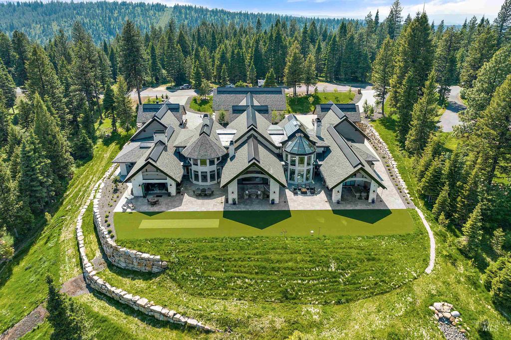 Photo of 649 Migratory Ridge Way, McCall, ID 83638 (MLS # 98910145)