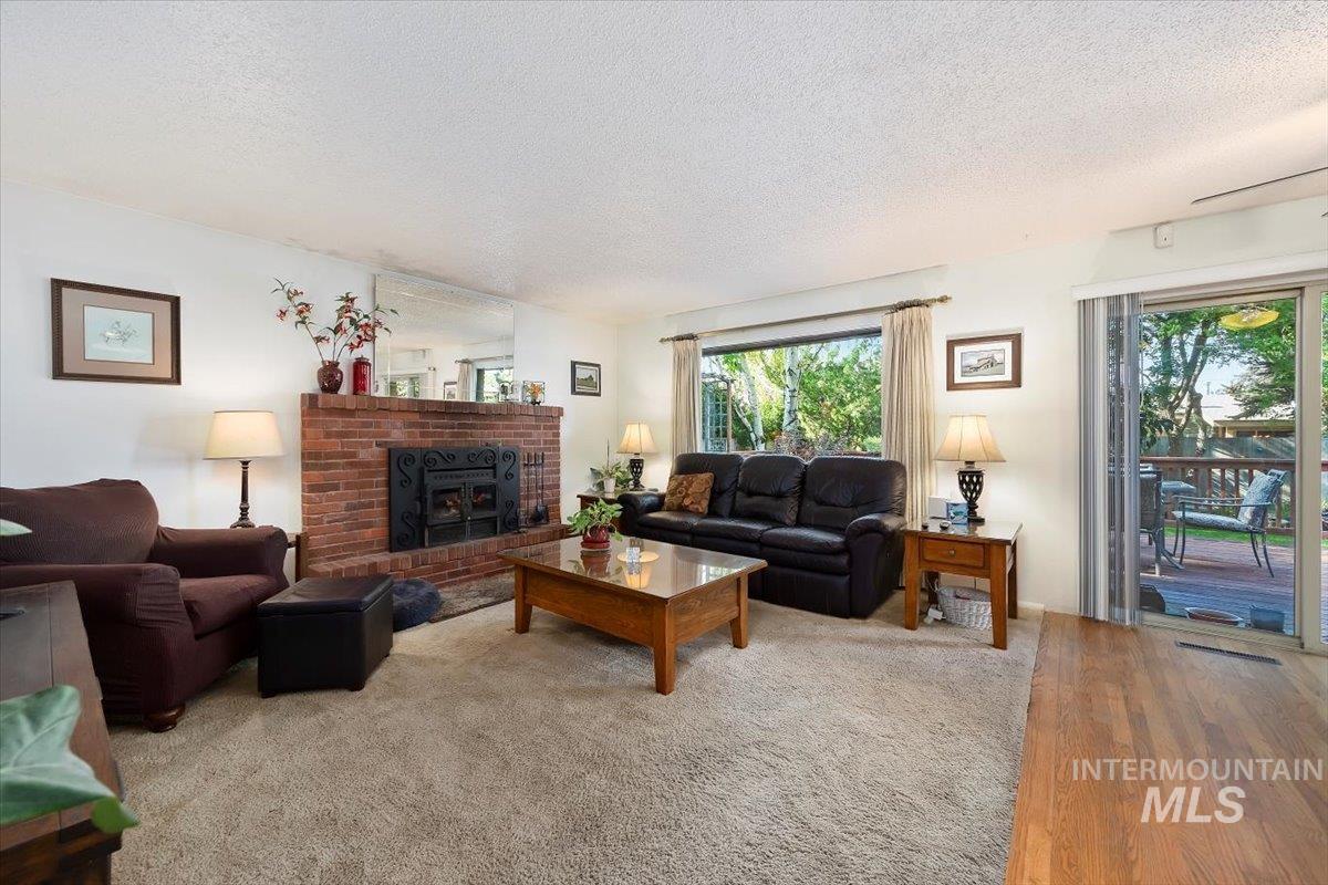 1511 Evergreen Drive