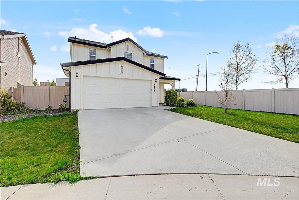 Photo of 6166 S Carlburg Pl, Boise, ID 83709 (MLS # 98982588)