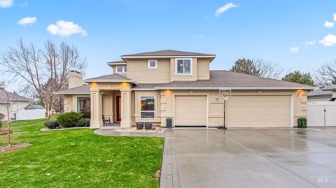 Photo of 3308 S Montego Way, Nampa, ID 83686 (MLS # 98986473)