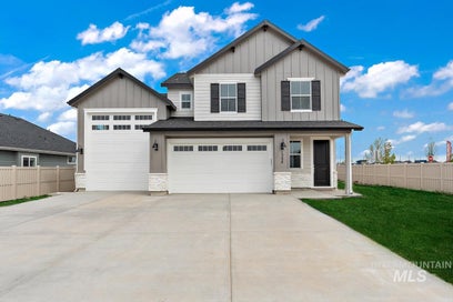183 N Roscoe Ave. Kuna ID 83634