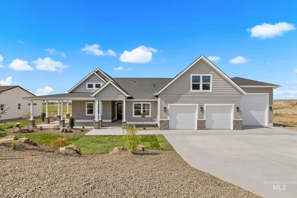 Photo of 27387 Iron Horse Dr, Caldwell, ID 83607 (MLS # 98998792)