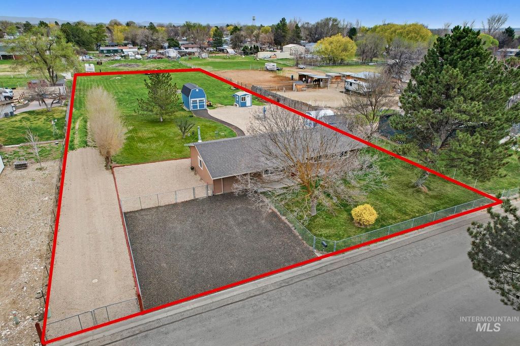 Photo of 13042 S Ocotillo Dr, Kuna, ID 83634 (MLS # 98979485)