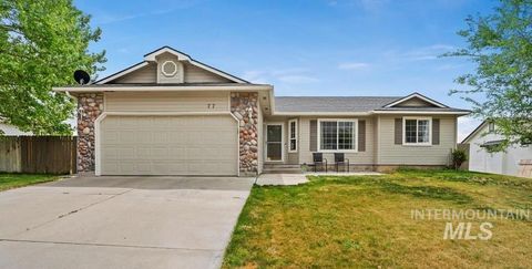 77 S Peppermint Dr Nampa ID 83687