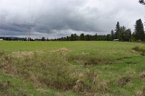 Photo of TBD Bubbling Water Road, Parcel 2, Santa, ID 83866 (MLS # 98878864)