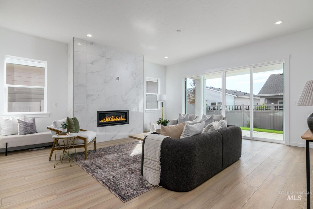 Photo of 8531 W Chamblee St, Star, ID 83669 (MLS # 98978958)