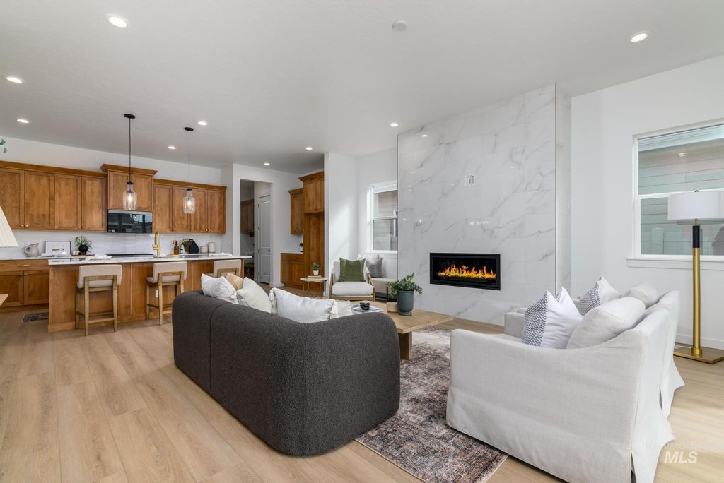 Photo of 8531 W Chamblee St, Star, ID 83669 (MLS # 98978958)