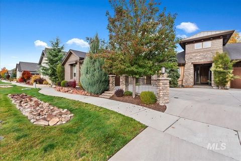 Photo of 9690 W Tributary Ln, Garden City, ID 83714 (MLS # 98965723)