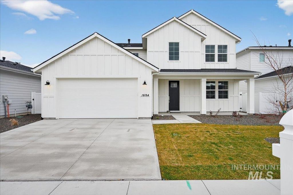 Photo of 838 W Bay St, Middleton, ID 83644 (MLS # 98985541)