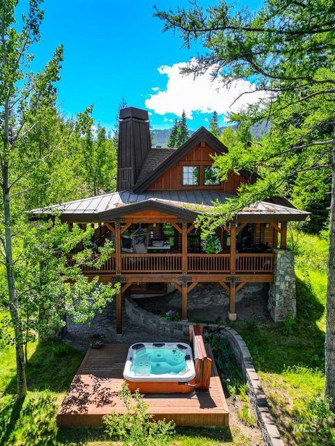 16 Haystack Court Donnelly ID 83615