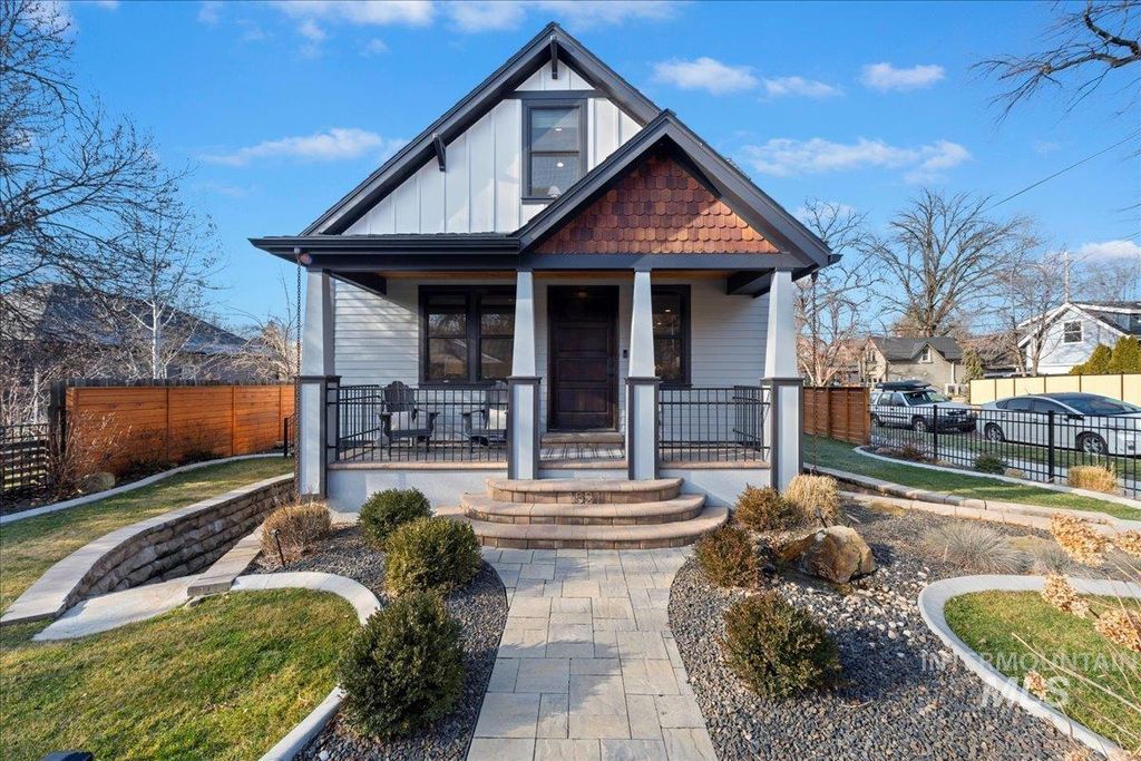 Photo of 1521 N 5th Street, Boise, ID 83702 (MLS # 98971759)